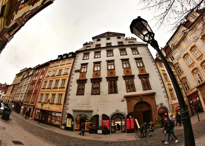 Hostel Homer - Old Town Square Praha